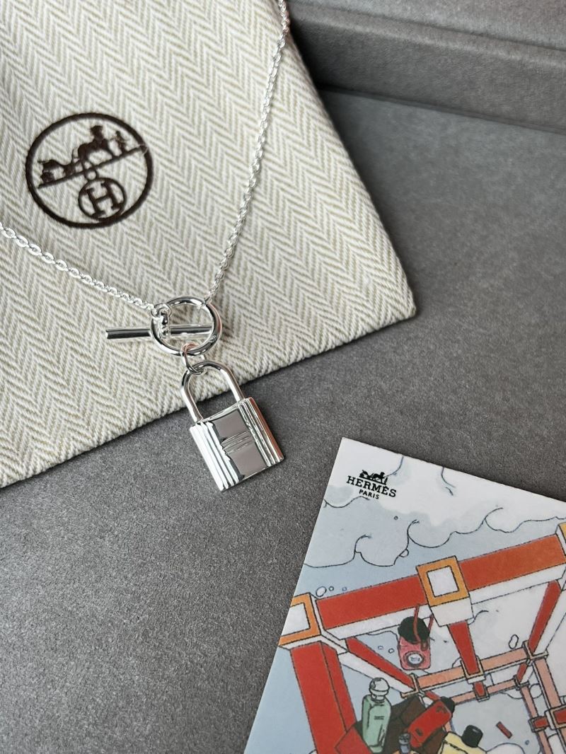 Hermes Necklaces